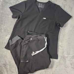 FIGS Technical Collection Black  XL Zamora Jogger Shirt Pants Medical Scrub Set